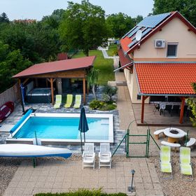 Kozák Apartman és Horgászház Békésszentandrás