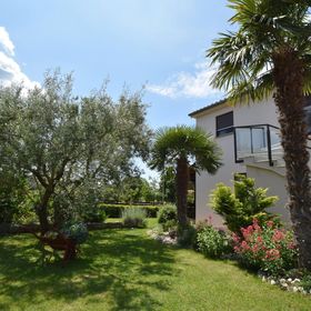 Apartments Aki Milovčići