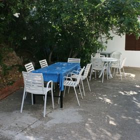 Apartmanok Parkolóhellyel Gradac, Makarska - 6724 Gradac