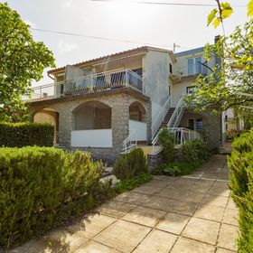 Apartment Hasanec Njivice Krk