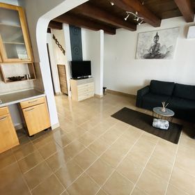 Házitó Apartman Cegléd