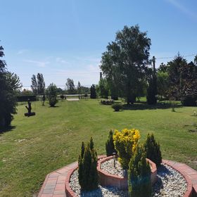 Hegyalja Apartmanház Balatongyörök