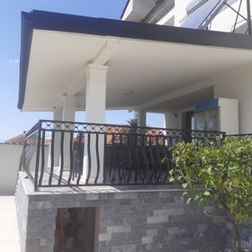 Casa Leahu Băile 1 Mai Haieu