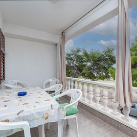 Apartman Sveti Filip i Jakov - CDA816