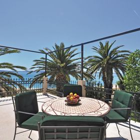 Apartman Kaštel Gomilica - CDT452