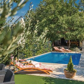 Vendégház Klek - CDR400