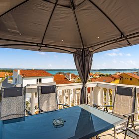 Apartman Raslina - CDJ787