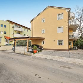 Apartman Kaštel Lukšić - CDC523
