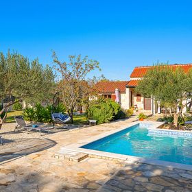 Vendégház Konjevrate - CDJ634