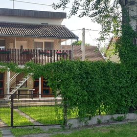 Sárga 311 Üdülőház Szeged