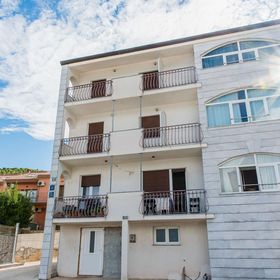 Apartman Slatine - CDC530