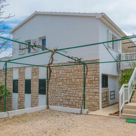 Apartman Vrboska - CDH591