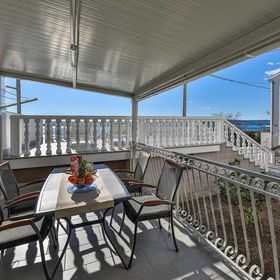 Apartman Kaštel Kamblelovac - CDE896