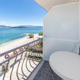 Apartman Slatine - CDC528