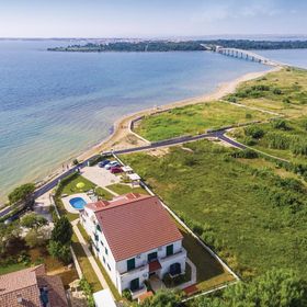 Apartman Privlaka - CDA162