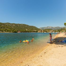 Apartman Ploče - CDR410