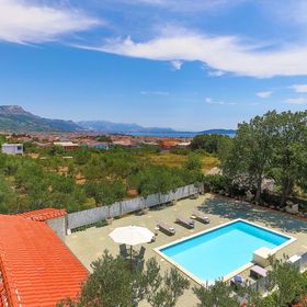 Apartman Kaštel Novi - CDC477