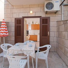 Apartman Supetar - CDB412