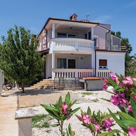 Apartman Medulin - CIM402