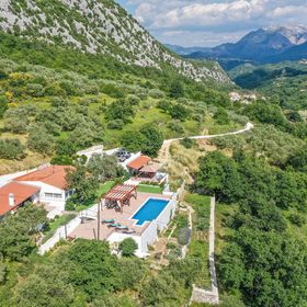 Vendégház Zvečanje - CDC455