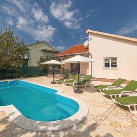 Vendégház Kaštel Štafilić - CDF405