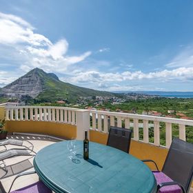 Apartman Žrnovnica - CDE338