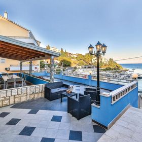 Vendégház Okrug Gornji - CDE487