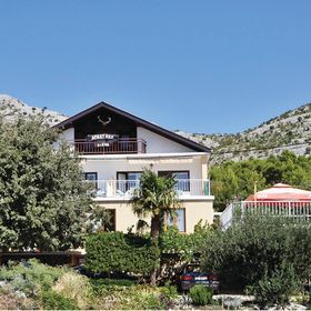 Apartman Starigrad - CDN332