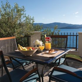 Apartman Komarna - CDR310