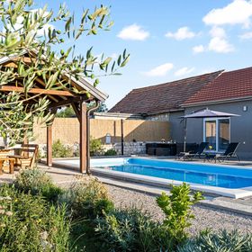 Vendégház Drinovci - CDJ603