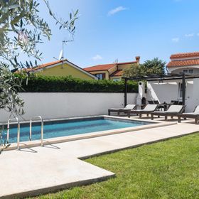 Vendégház Valbandon - CIF408