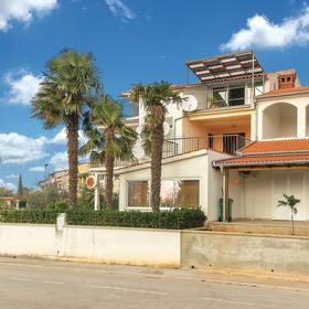 Apartman Fažana - CIF108