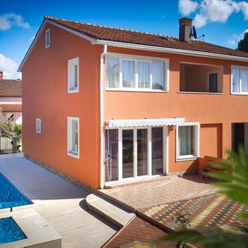 Vendégház Valbandon - CIF337