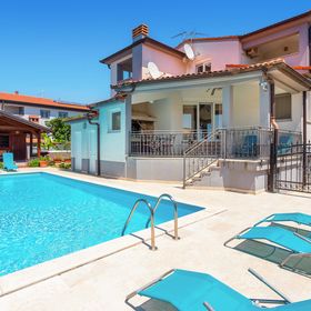 Vendégház Valbandon - CIF775