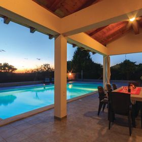 Vendégház Pula - CIP700