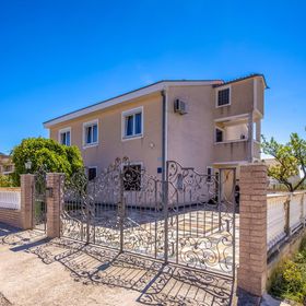 Apartman Novi Vinodolski - CKN566