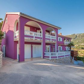 Apartman Mundanije - CKR270