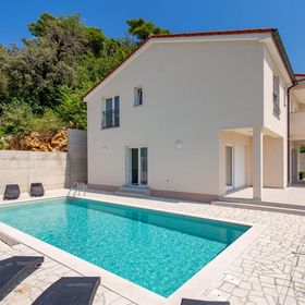 Vendégház Mundanije - CKR606