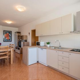 Vendégház Bast - CDE095