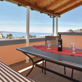 Apartman Dugi Rat - CDE296