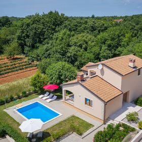 Vendégház Tinjan - CIL033