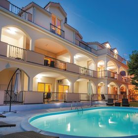 Apartman Kaštel Štafilić - CDE456