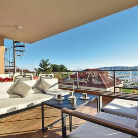 Apartman Kaštel Gomilica - CDF972