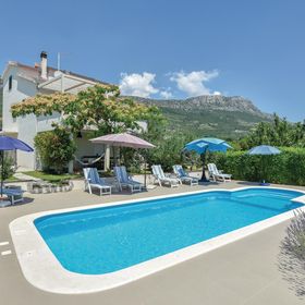 Apartman Kaštel Lukšić - CDE476