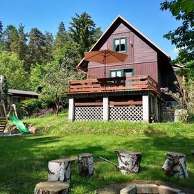 NAŠE CHATA U LESA Rynoltice