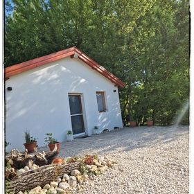 Patak-Parti Pihenő Vászoly