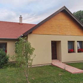 Erdő Szélén Házikó Vendégház Káptalantóti