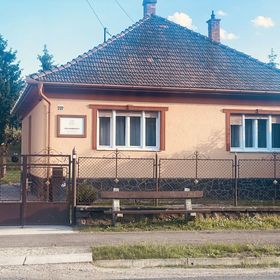 Lóca Vendégház IV Parád