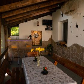 Pontyhalász Vendégház Tiszabábolna