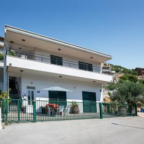 Apartman Ploče - CDR507
